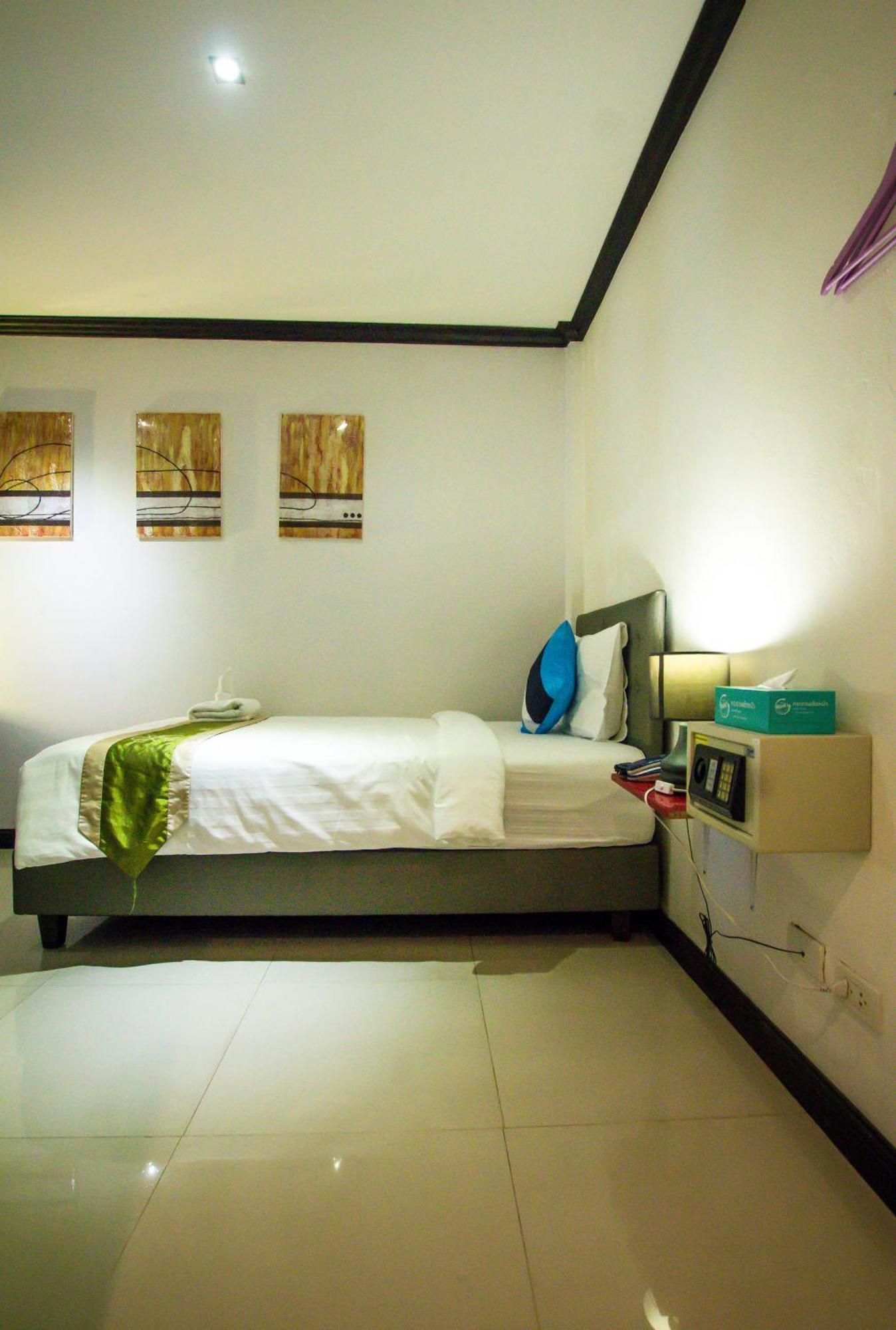 Queen Boutique Hotel Chaweng Екстер'єр фото