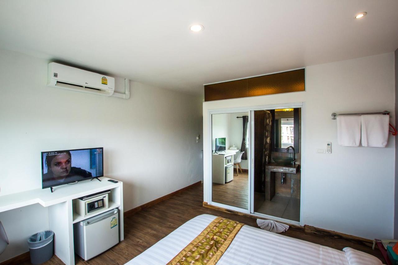 Queen Boutique Hotel Chaweng Екстер'єр фото