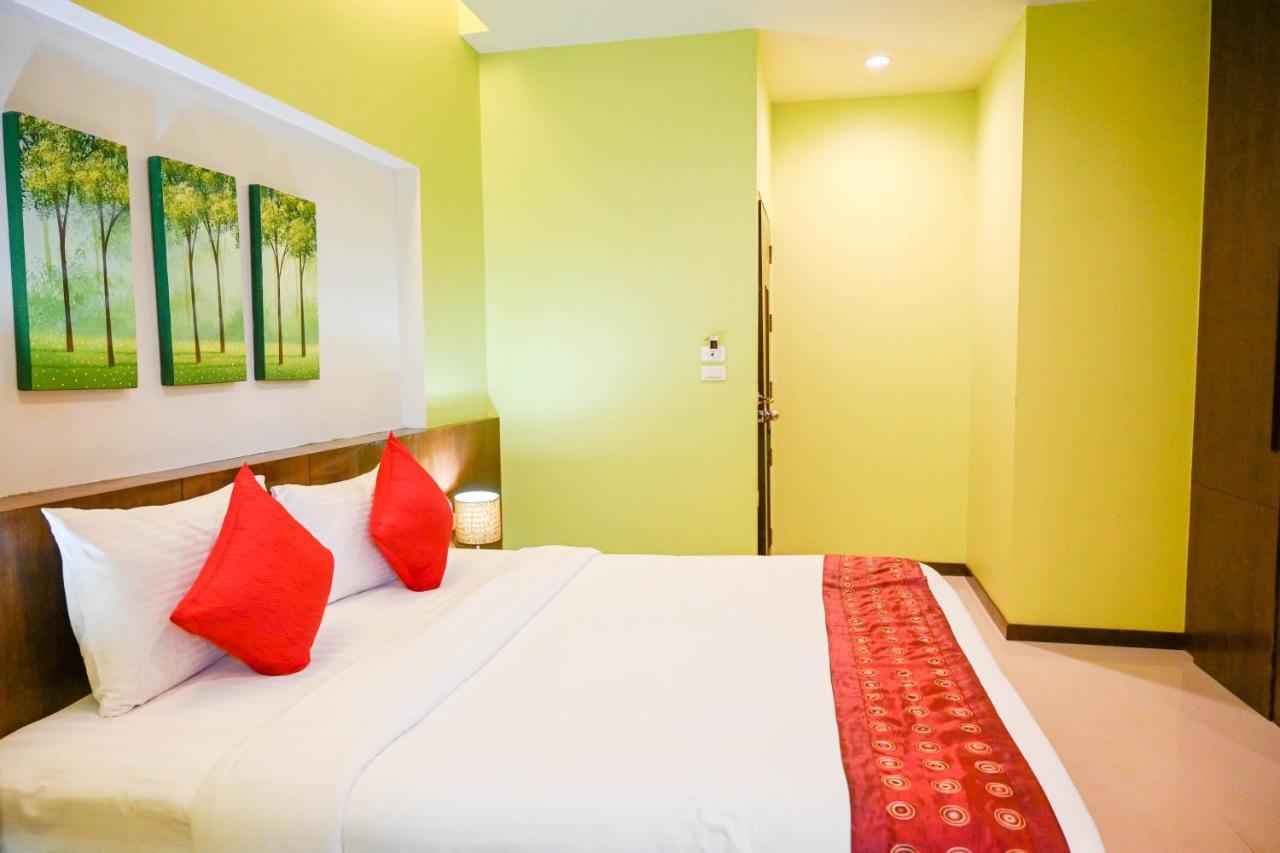Queen Boutique Hotel Chaweng Екстер'єр фото